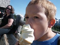 IMGP7339  Everyone enjoyed the Ben Show, eating this cone. It gets really juicy...